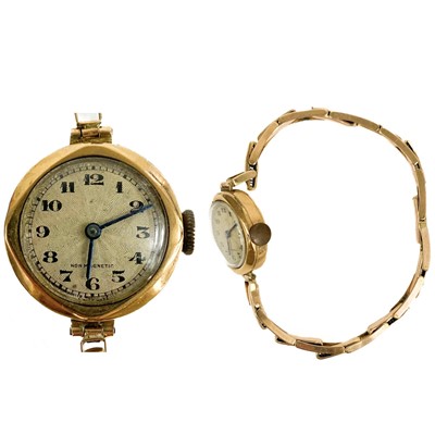 Lot 132 - A 1930's 9ct gold ladies manual wind bracelet wristwatch.