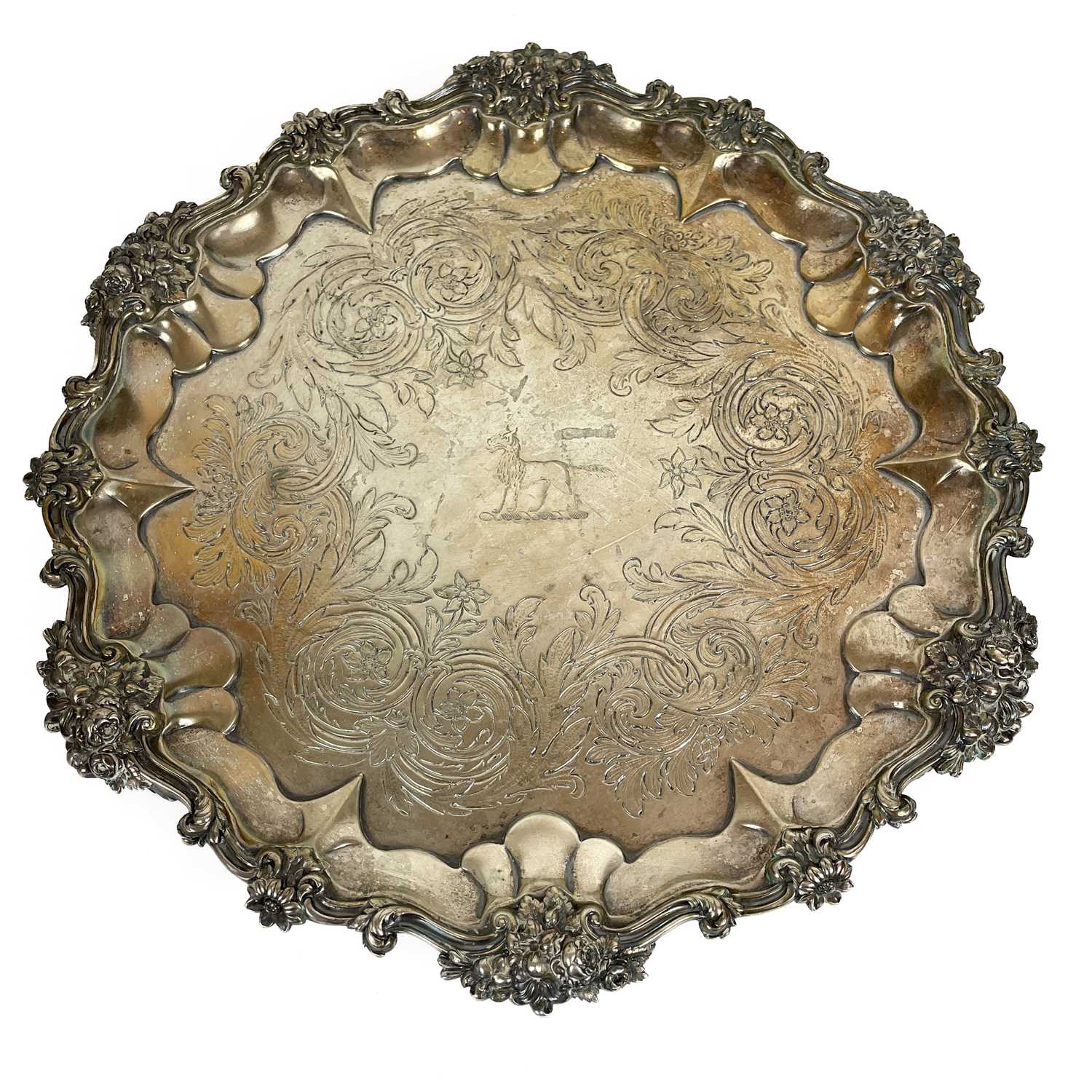 Lot 134 - A silver Salver by Edward Junior, John