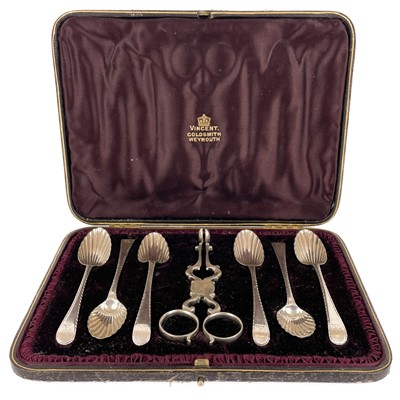 Lot 155 - A set of six Georgian teaspoons by John Lampfert.