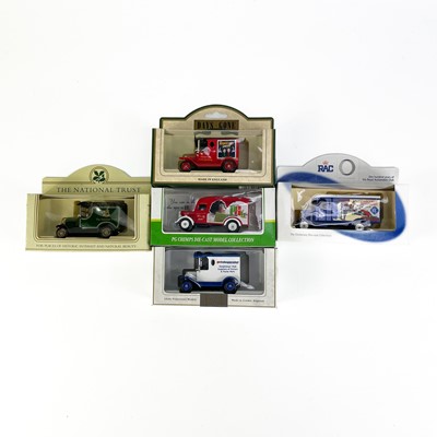 Lot 767 - Lledo & Oxford Die Cast Model Cars/Vans (x170 approx)