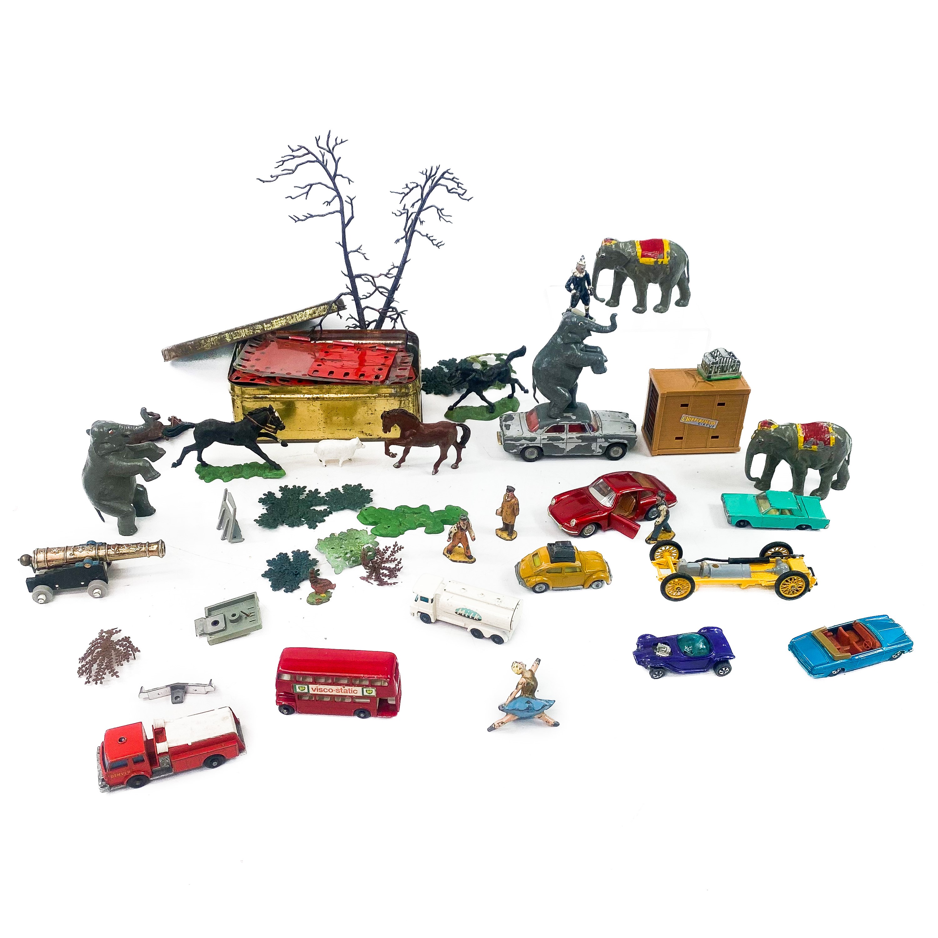 Lot 771 Circus Lead Figures, Die Cast Toys,