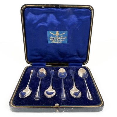 Lot 46 - A set of six George V silver coffee spoons by Harrison Brothers & Howson