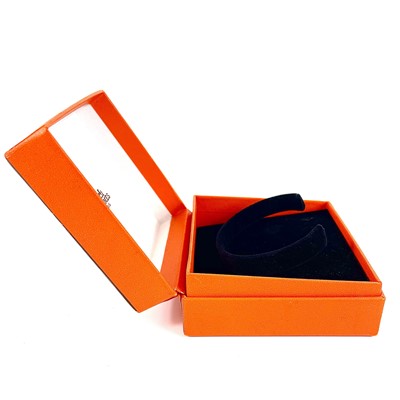 Lot 392 - A Hermes bracelet box.