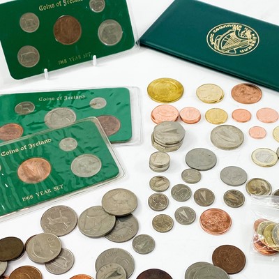 Lot 146 - Ireland Coin Sets, Bright Uncirculated & Currency.