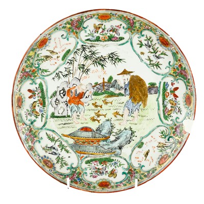 Lot 558 - A Chinese Canton porcelain plate, 19th century.