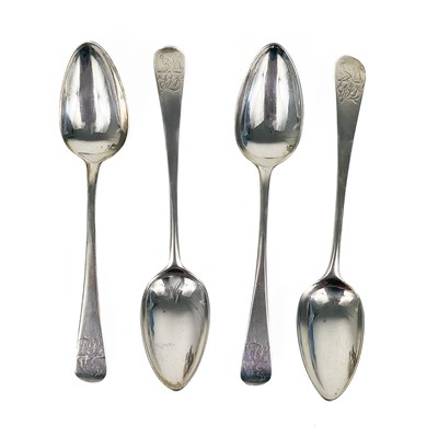 Lot 286 - A George III silver set of three Old English pattern dessert spoons George Smith & William Fearn.