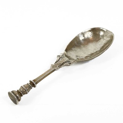 Lot 146 - An Arts and Crafts silver seal top caddy spoon by Amy Sandheim.