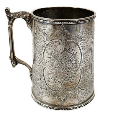 Lot 369 - A Victorian silver mug by George Unite.