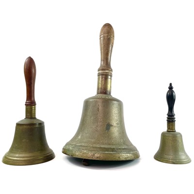 Lot 95 - A 20th century nine inch brass hand bell by Mears of London.