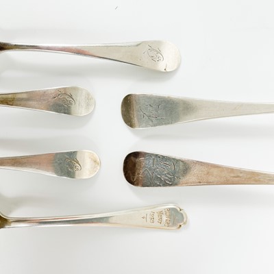 Lot 259 - A collection of George III and later silver spoons.