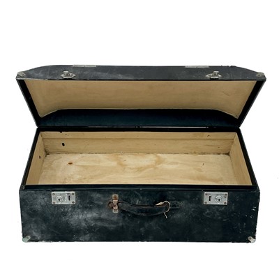 Lot 165 - A classic car luggage case.