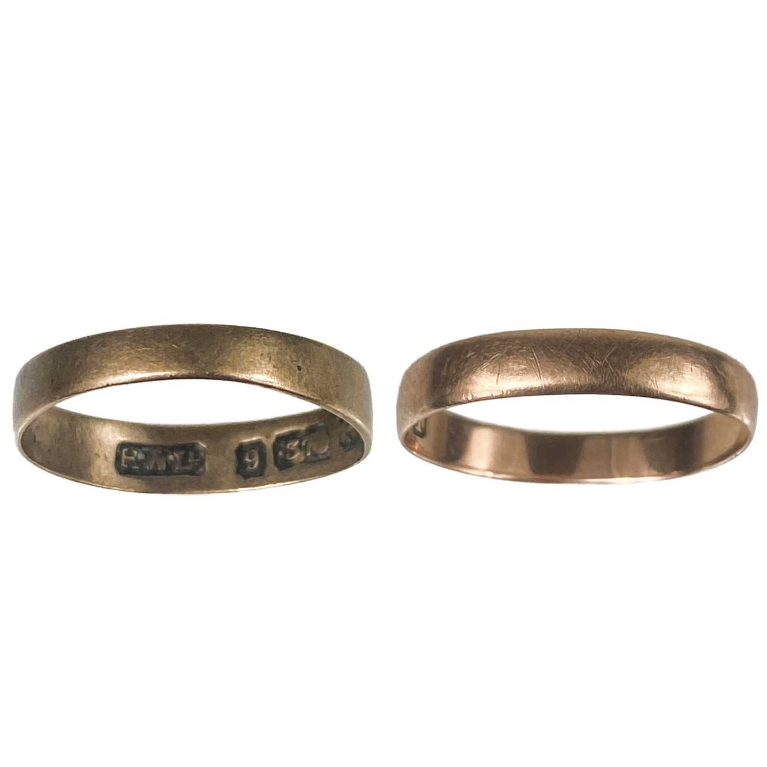 Lot 137 - Two 9ct rose gold band rings.