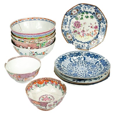 Lot 299 - Six Chinese porcelain bowls, 18th century.