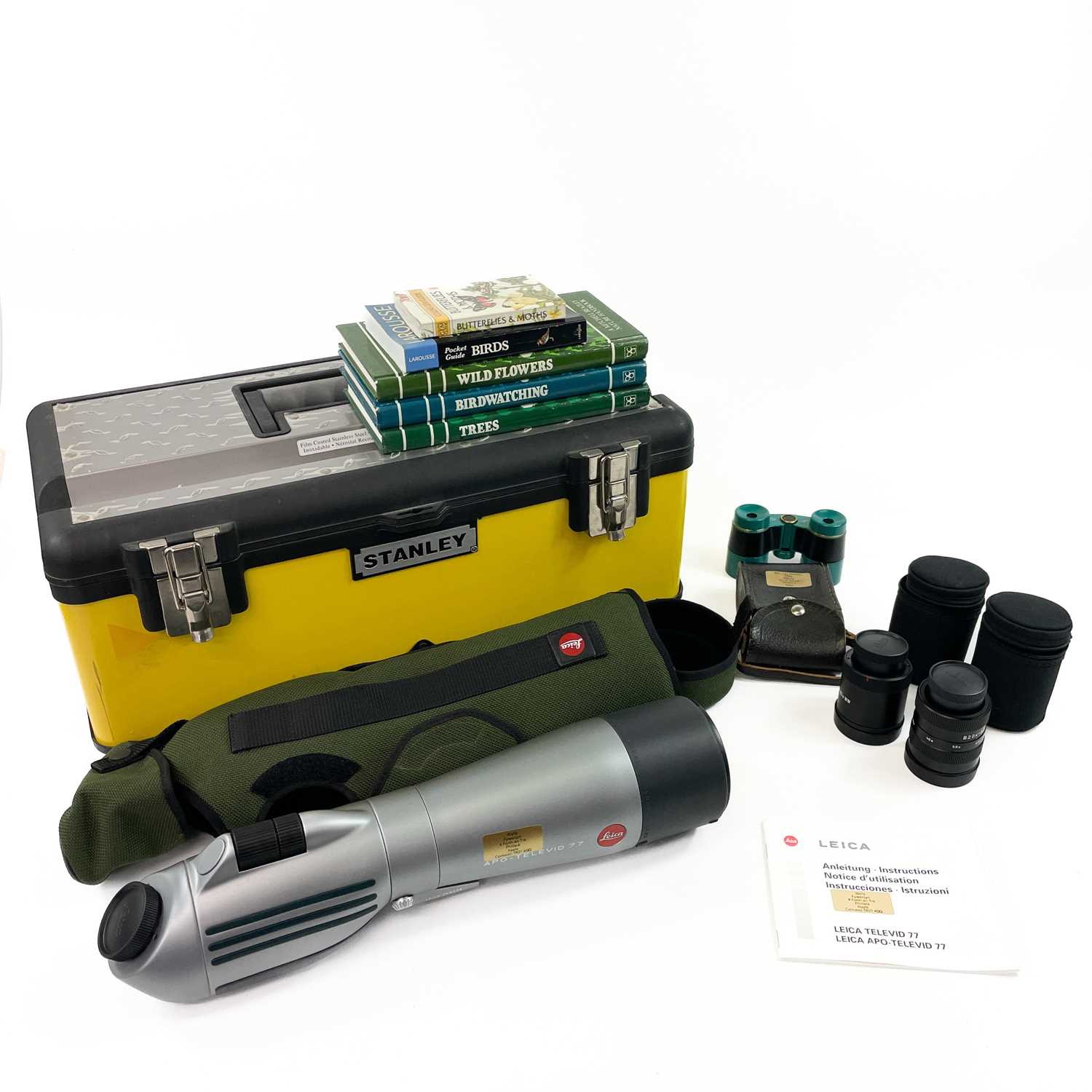 Lot 12 A Leica ApoTelevid 77 straight spotting