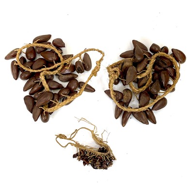 Lot 205 - A collection of various indigenous items.