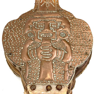 Lot 205 - A collection of various indigenous items.