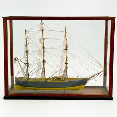 Lot 509 - A scratch built model of the clipper Flying Cloud.