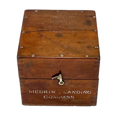 Lot 260 - A WW2 era brass Air Ministry landing compass.
