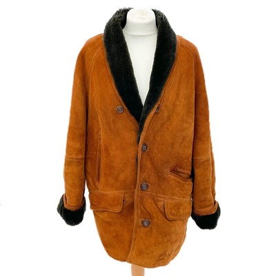 Lot 1616 - An Italian made sheepskin coat by Valozzer.