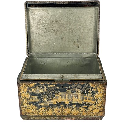 Lot 533 - A large Chinese export lacquer tea caddy with pewter liner, 19th century.
