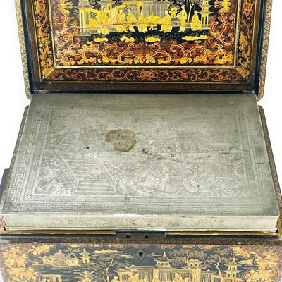Lot 533 - A large Chinese export lacquer tea caddy with pewter liner, 19th century.