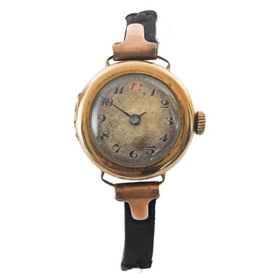 Lot 93 - An early 20th century 9ct rose gold lady's manual wind wrist watch.