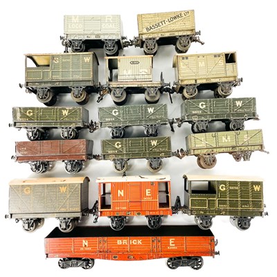 Lot 628 - Bassett-Lowke 0 Gauge Tinplate Wagons (x15)