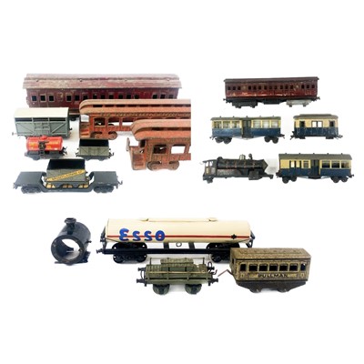 Lot 631 - Miscellaneous Railway Vehicles of Various Materials and Gauges.