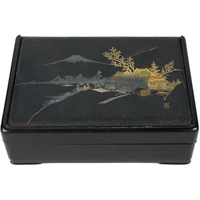 Lot 61 - A Japanese gold and silver inlaid cigarette box, late 19th century.