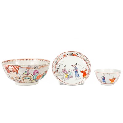 Lot 416 - A Chinese famille rose porcelain tea bowl and saucer, 18th century.