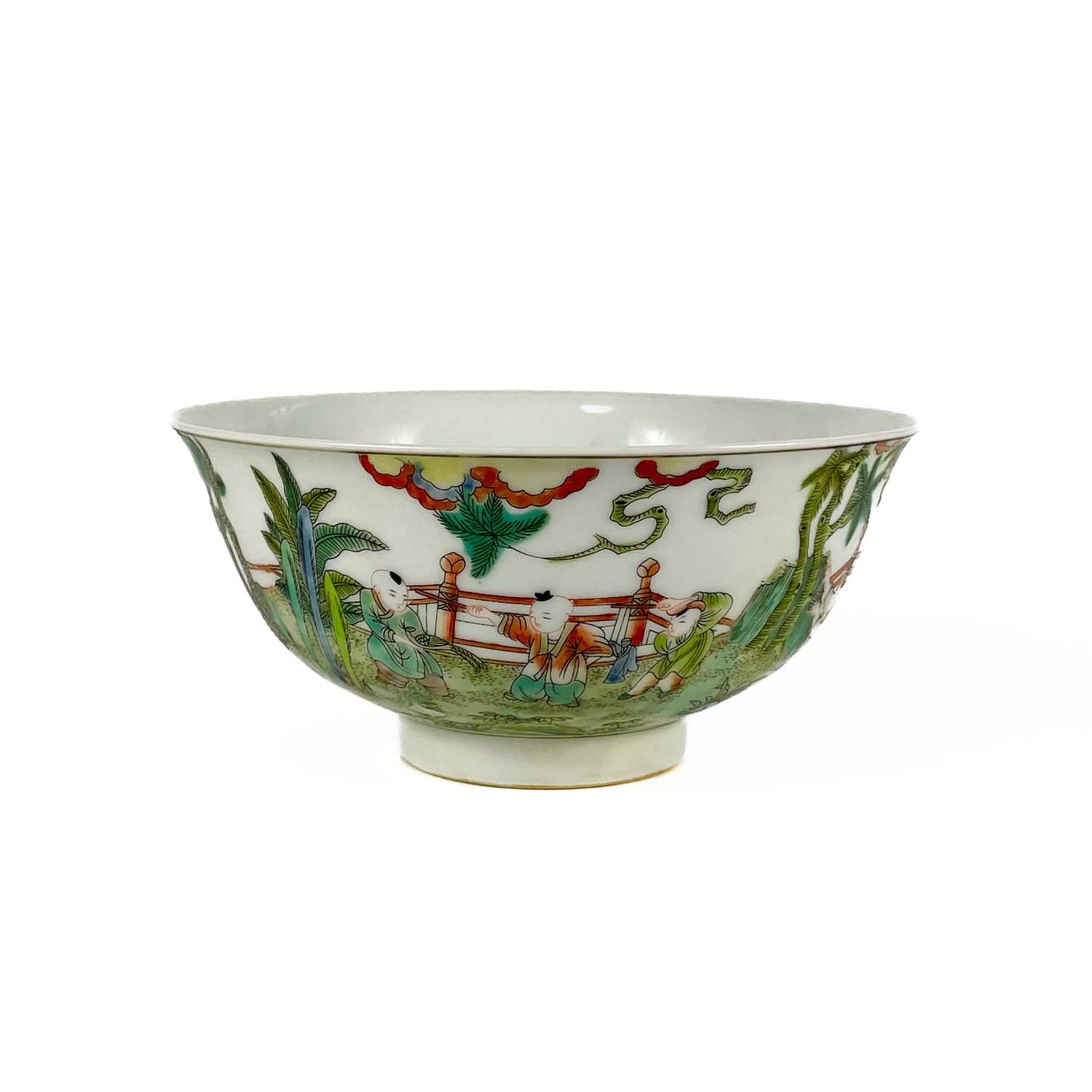 Lot 420 - A Chinese famille verte porcelain bowl, 20th century.