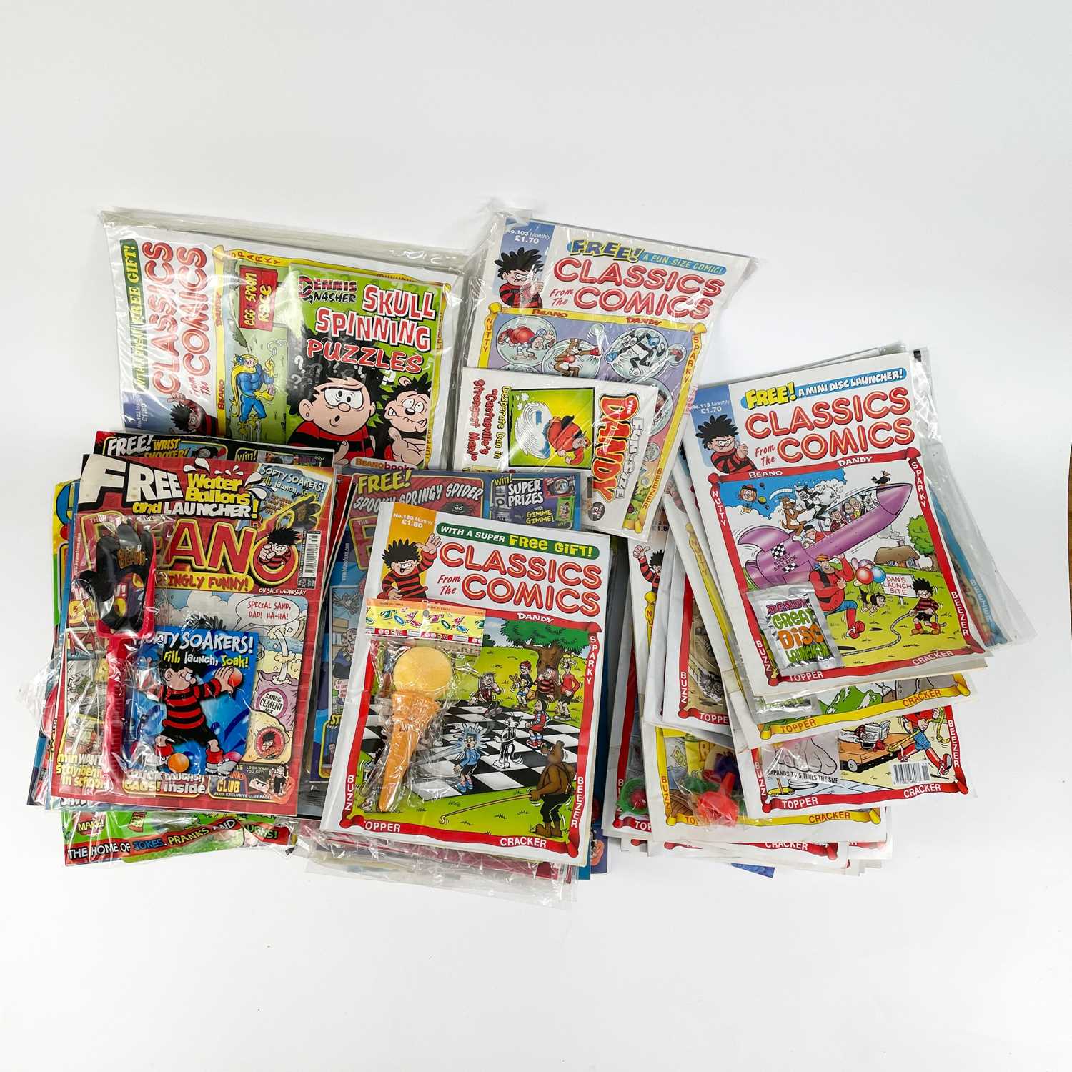 Lot 818 - Beanos (x20) and Classics from the Comics