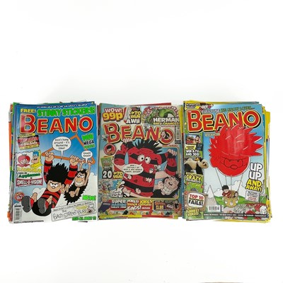 Lot 825 - Beano Comics 2010 decade (x200).