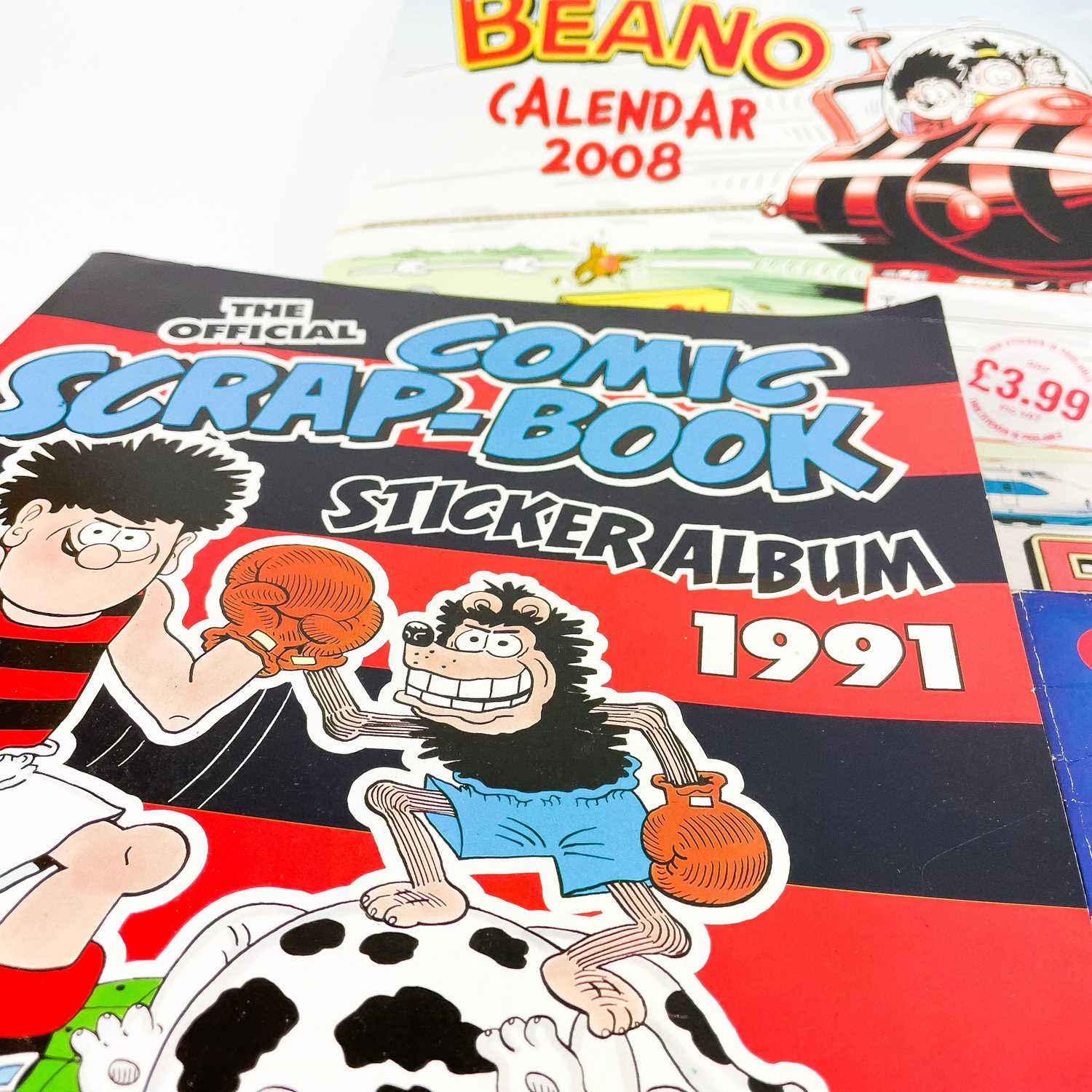 Lot 830 - Beano Calendars, Summer Specials etc (x25)