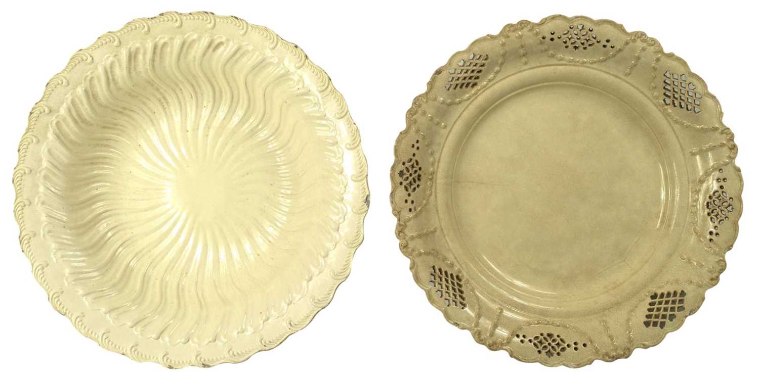Shell Rim Motif Creamware Lot 39 - A pierced moulded creamware bowl