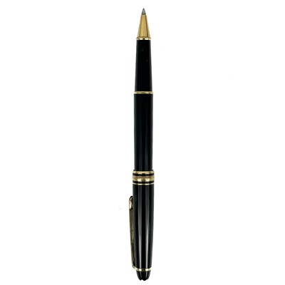 Lot 442 - A Mont Blanc Meisterstuck roller ball pen.