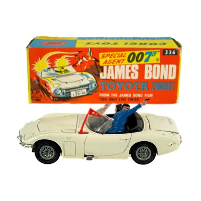 Lot 785 - James Bond Boxed Corgi, Toyota 2000GT from "You Only Live Twice"