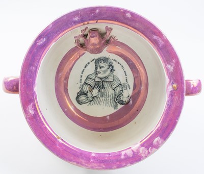 Lot 295 - A Sunderland lustre chamber pot