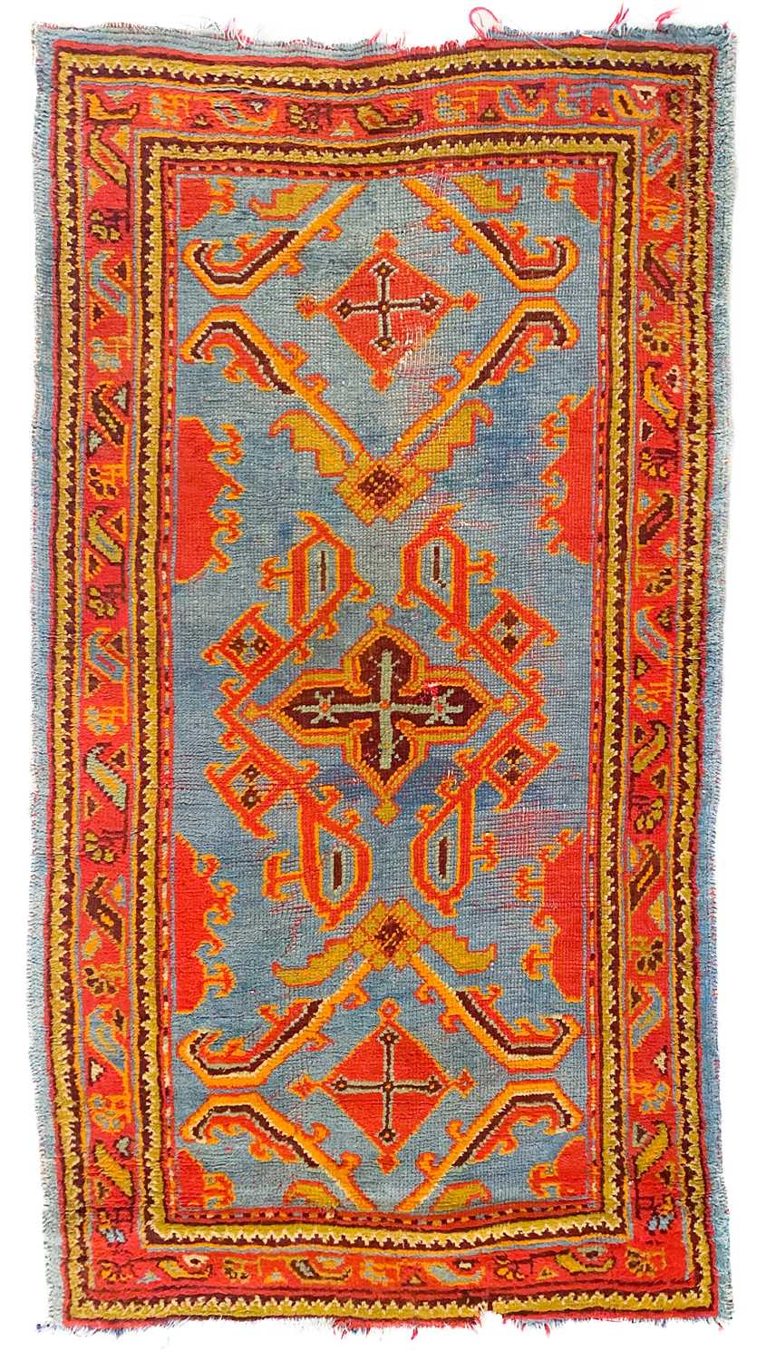 Lot 127 - A Turkish Ushak rug, late 19th century.