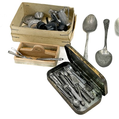 Lot 843 - Miniature Dolls & Miniature Tea Set Items.