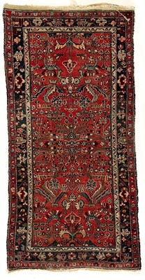 Lot 146 - A Hamadan rug, North West Persia, circa 1930.