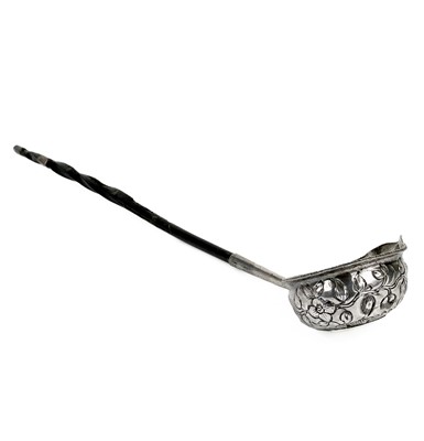 Lot 375 - A Georgian silver toddy ladle with baleen handle.