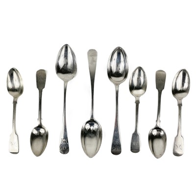 Lot 282 - A set of five Victorian Irish silver tea spoons by John Smyth.