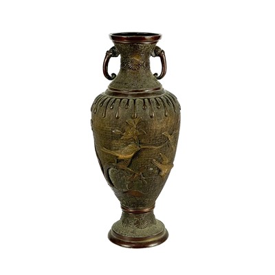 Lot 491 - A Japanese bronze vase, circa 1900-1920.