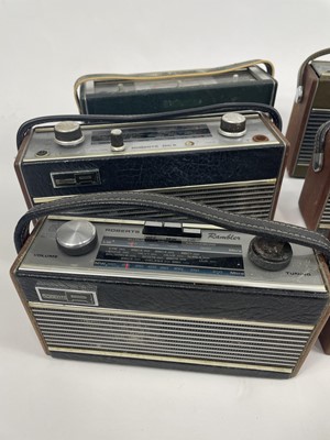 Lot 250 - A collection of vintage 'Roberts' radios.