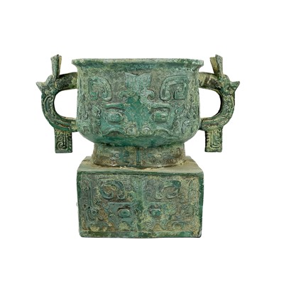 Lot 505 - A Chinese bronze ritual vessel 'Gui', in Western Zhou style.