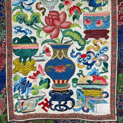 Lot 697 - An attractive Chinese silk embroidered pleated skirt, 19th century.