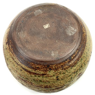 Lot 521 - Janet LEACH (1918-1997)