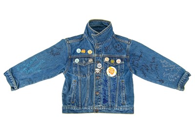 Lot 133 - An extensively signed 'Hard Rock Cafe' Las Vegas, denim jacket.