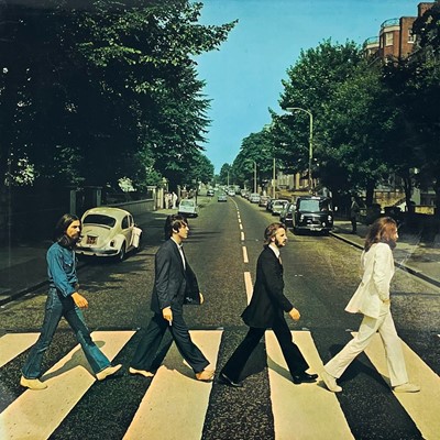 Lot 47 - An excellent collection of 12" vinyl albums.